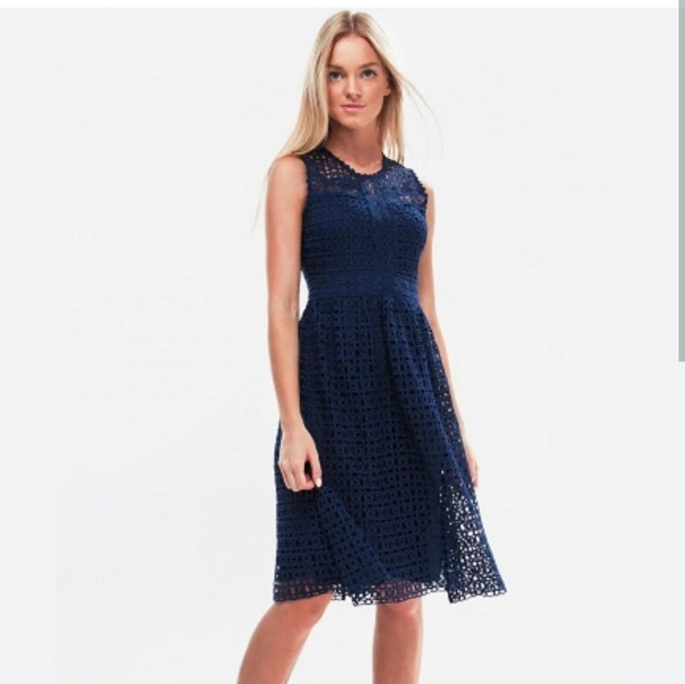 Molly Bracken Navy Macrame Elegance Dress Size Small